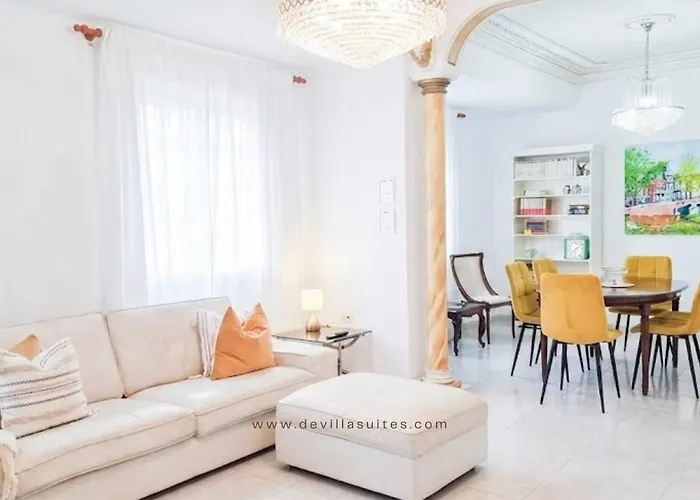 De * Santa Cruz de Tenerife